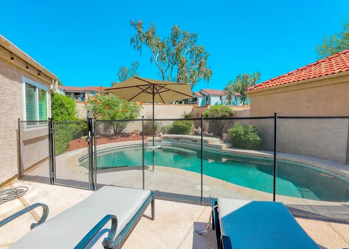 Poolside Getaway Scottsdale
